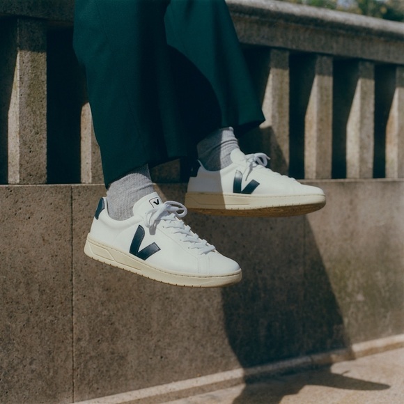 Veja Women's Urca CWL Casual Sneakers White/Navy - Picture 3 of 13